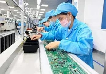 PCB Assembly Services | Turnkey & Contract PCBA Manufacturer - EAS Europe s.r.o